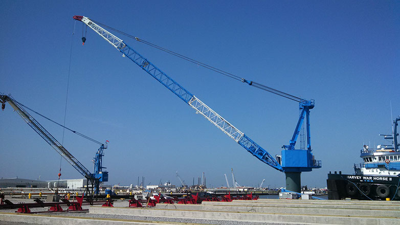 Структура на решетката Струващ портал Crane.jpg Lattice Structure Boom Traveling Portal Crane.jpg